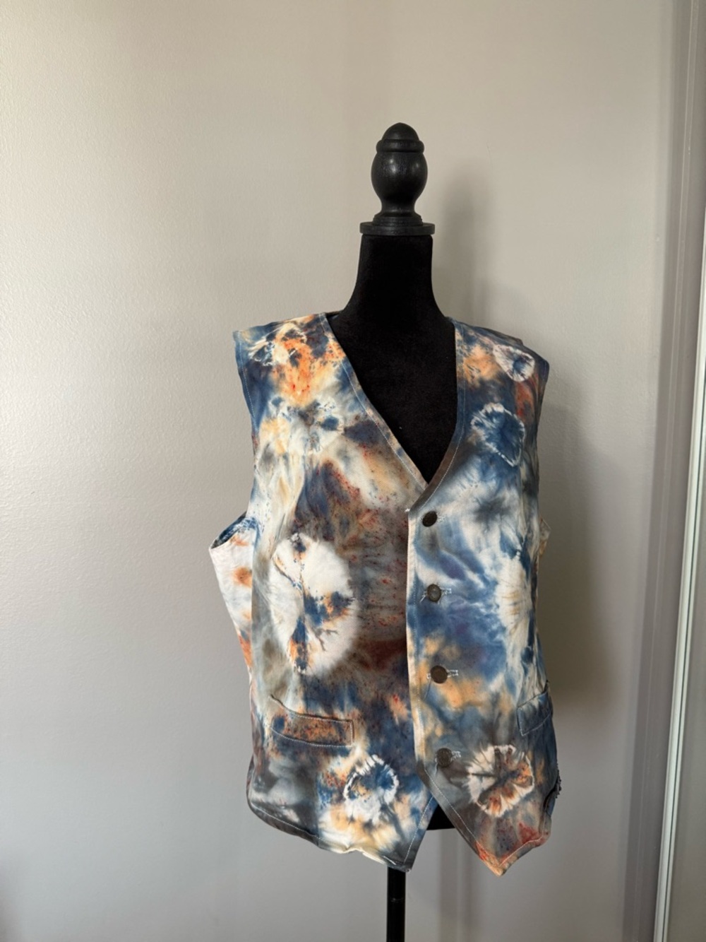 David David Rastafari Tie-Dye Button Vest in Blue and Cream